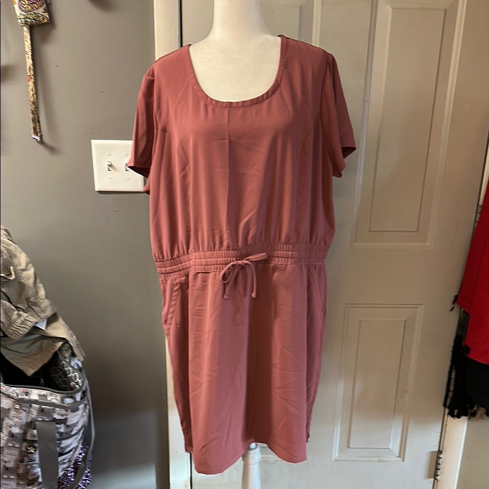 32 Degrees Pink Sheath Dress with Dolman Sleeves